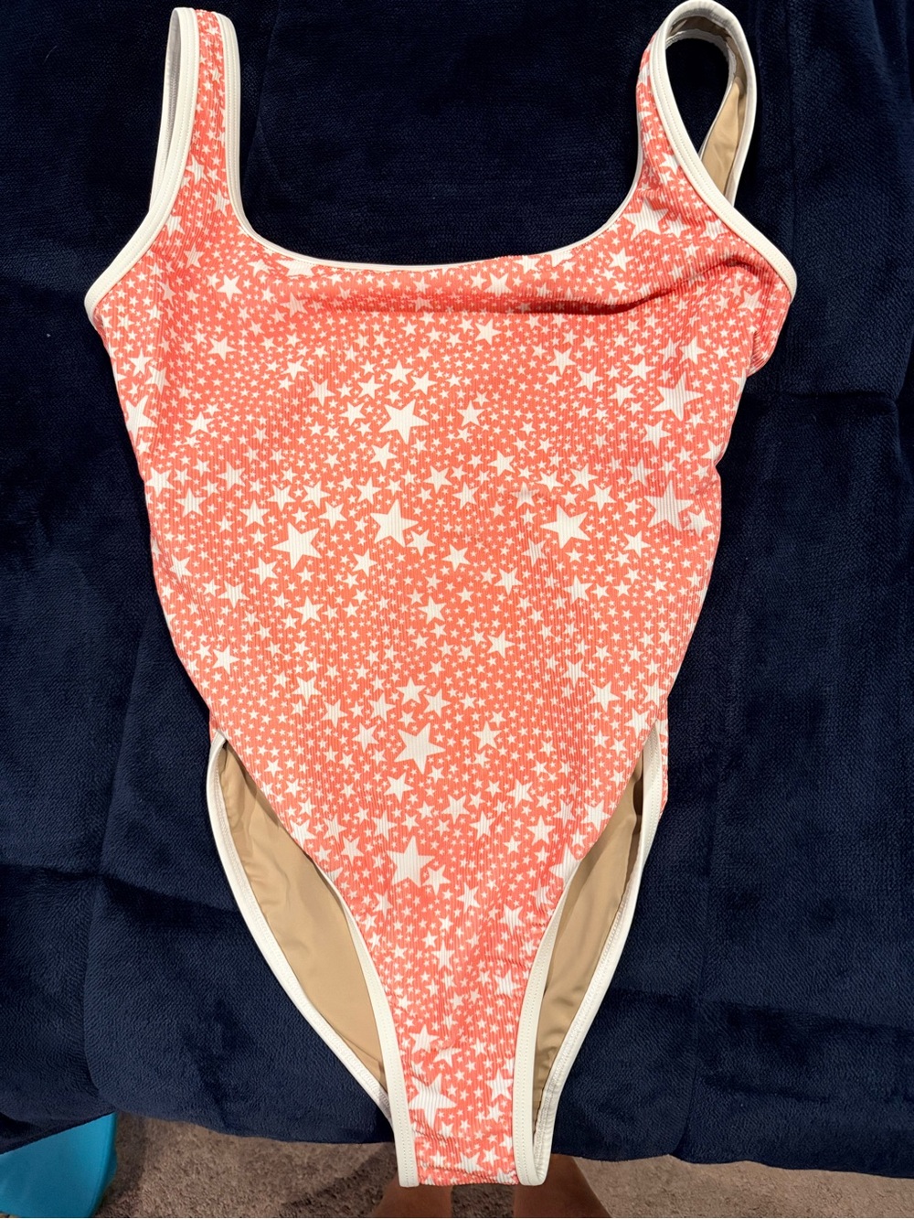 Lainsnow Coral Star-Print One-Piece Swimsuit